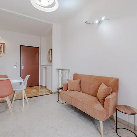 Apartman Guesthost - Cozy Flat Near Bengasi Metro Station *