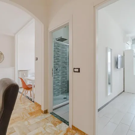 Guesthost - Cozy Flat Near Bengasi Metro Station